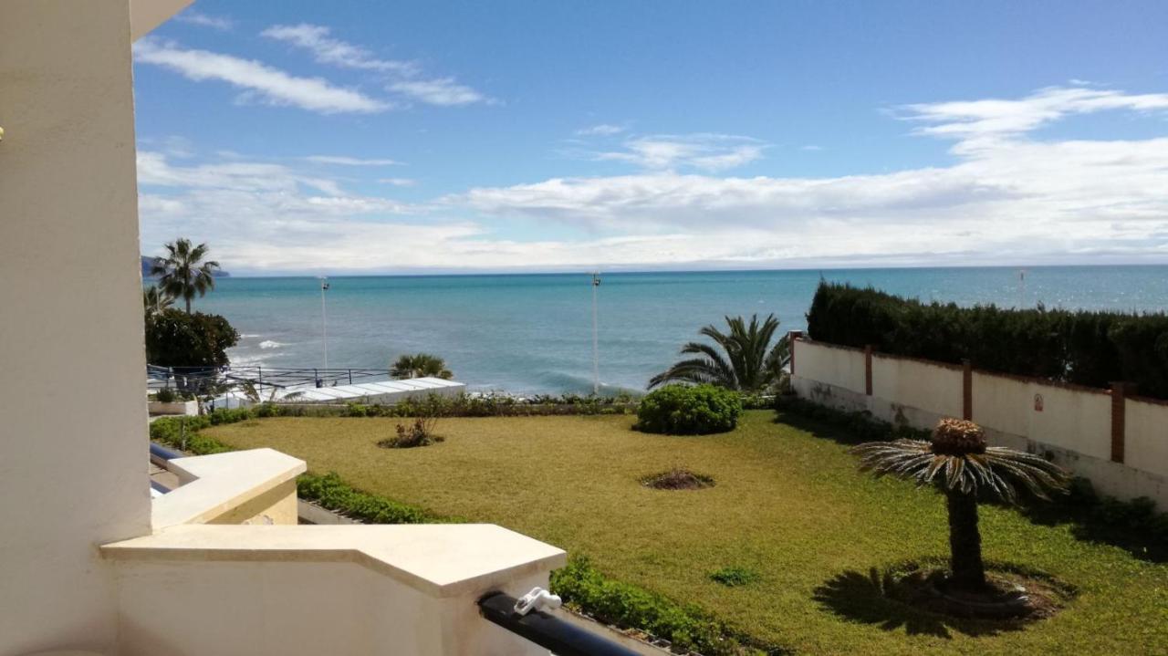 Apartamento A Pie De Playa. Nerja Exteriér fotografie