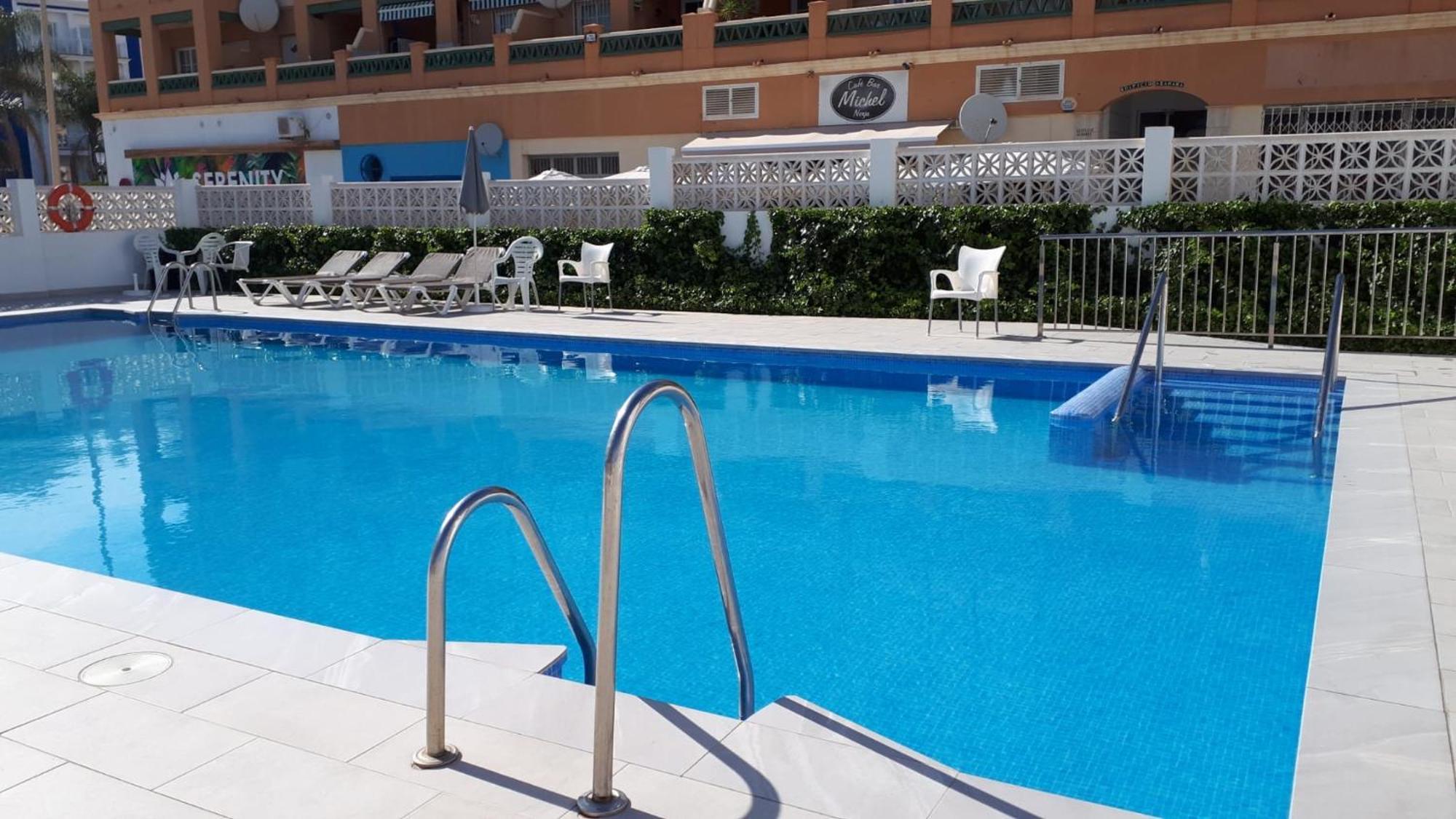 Apartamento A Pie De Playa. Nerja Exteriér fotografie